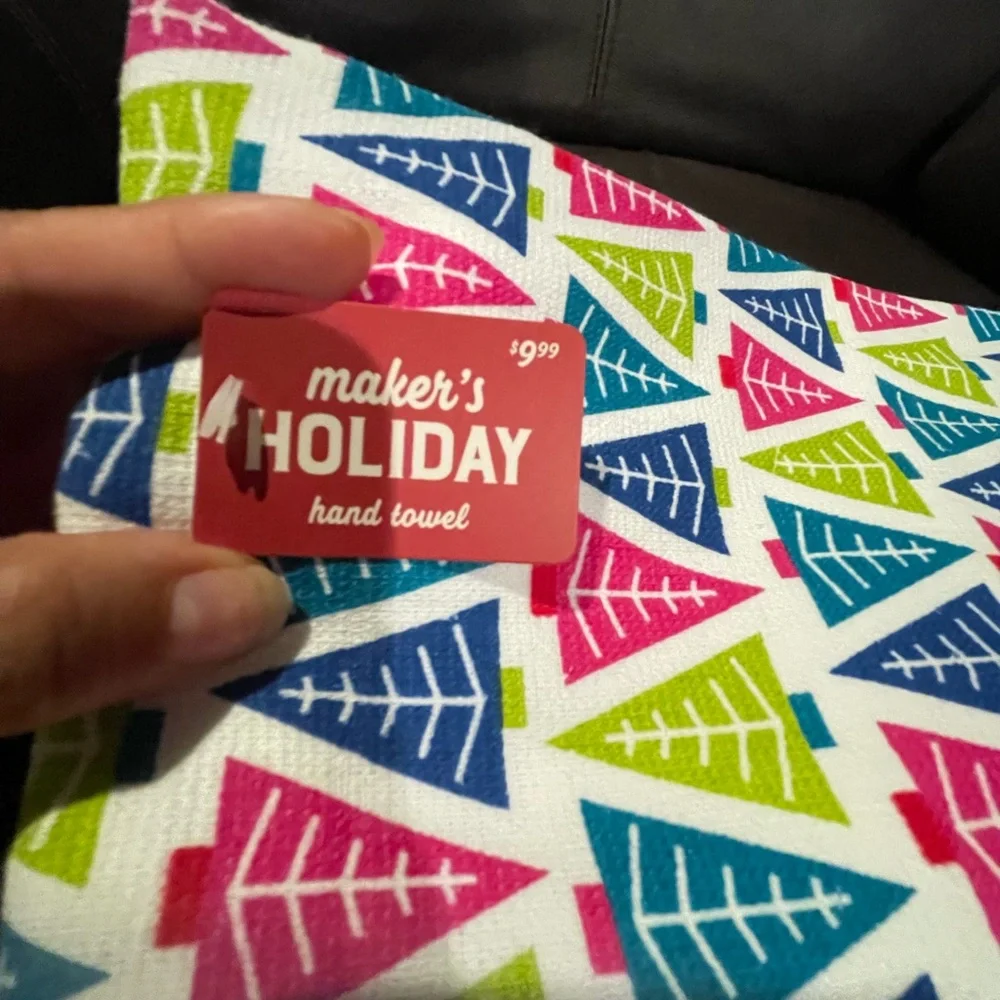 2~maker's HOLIDAY hand towel Colorful Christmas Tree 16” x 28”(40.6cm x 71.1cm)